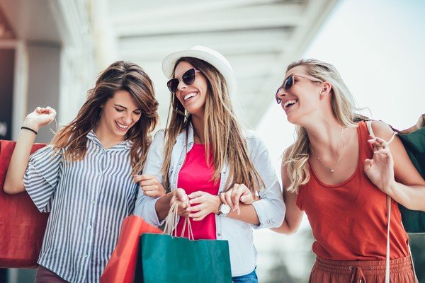 Group of women shopping.